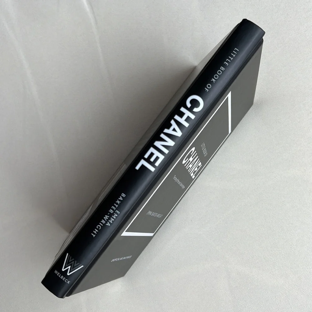 Little Book Of Chanel - Picture 5 of 8